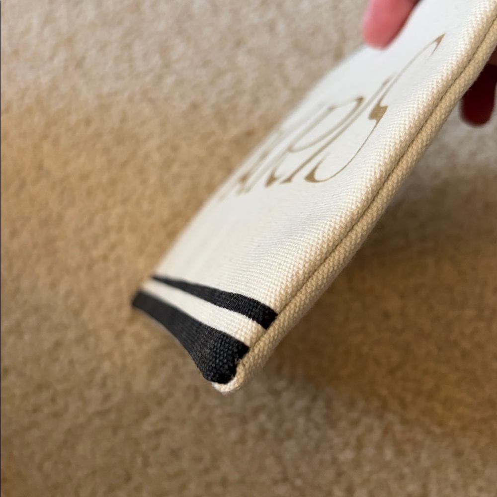 Pochette Paris Canvas Pouch with Gold Lettering By Andy & Co.The SouvenirFactory - Picture 4 of 14